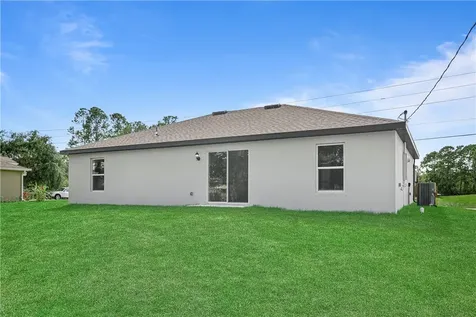 8426 104th Court Vero Beach FL 32967