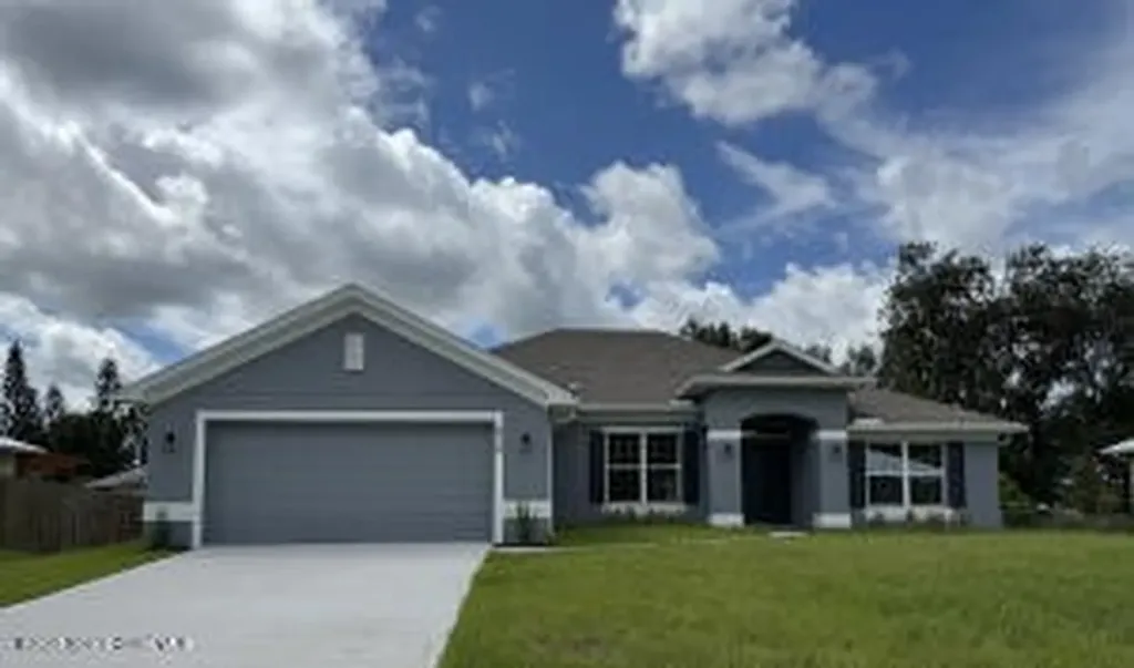 832 Majestic Avenue Sebastian FL 32958