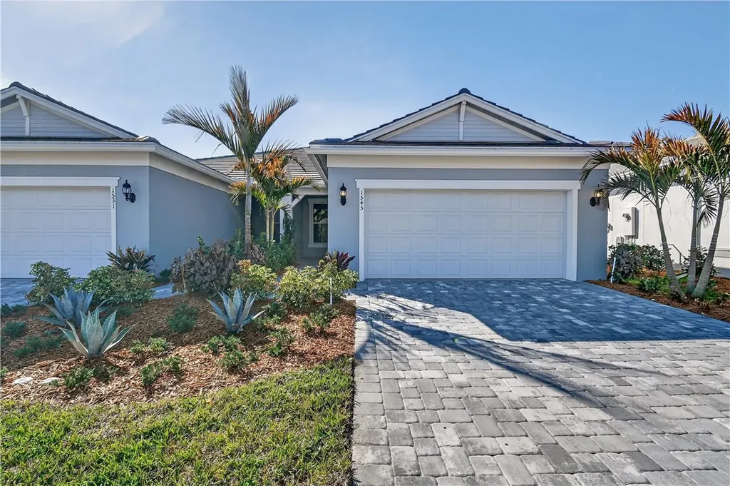 1545 Harper Way Vero Beach FL 32960
