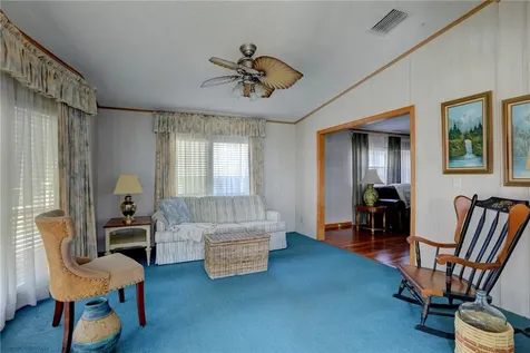 624 Periwinkle Circle Barefoot Bay FL 32976