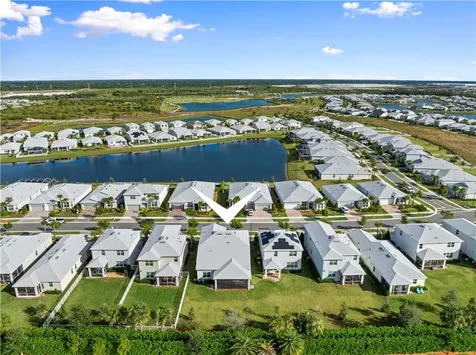 12360 SW Myrtle Oak Drive Port St Lucie FL 34987
