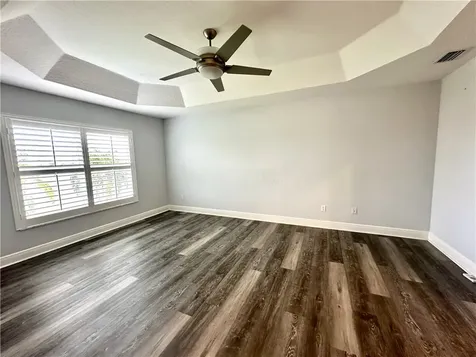 1886 Grey Falcon Circle SW Vero Beach FL 32962