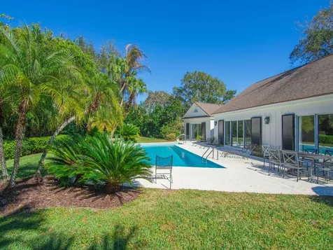 100 River Oak Lane Indian River Shores FL 32963