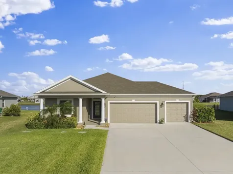 8476 Laguna Circle Sebastian FL 32976