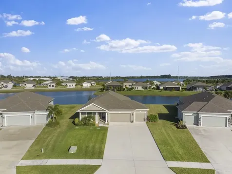 8476 Laguna Circle Sebastian FL 32976