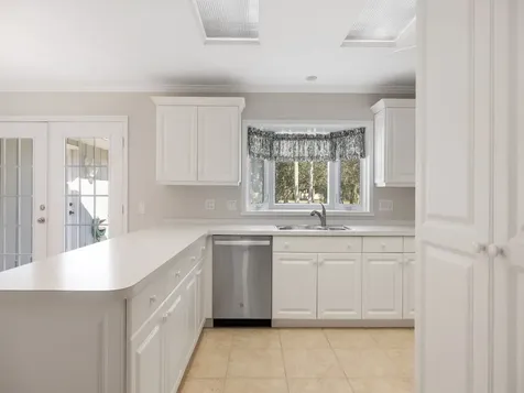 4790 16th Street Vero Beach FL 32966
