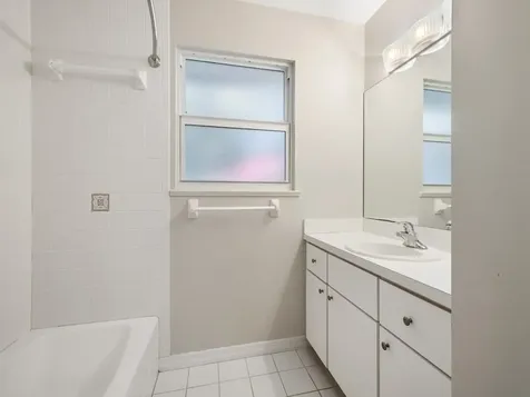 4790 16th Street Vero Beach FL 32966