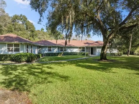 4790 16th Street Vero Beach FL 32966