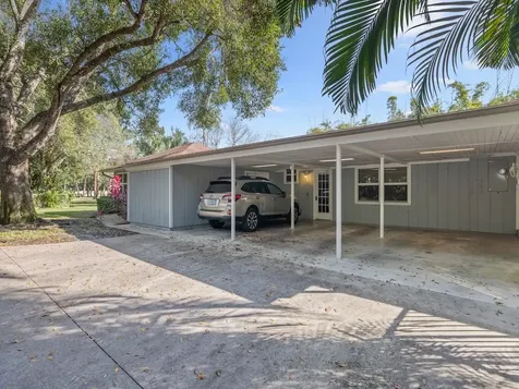 4790 16th Street Vero Beach FL 32966