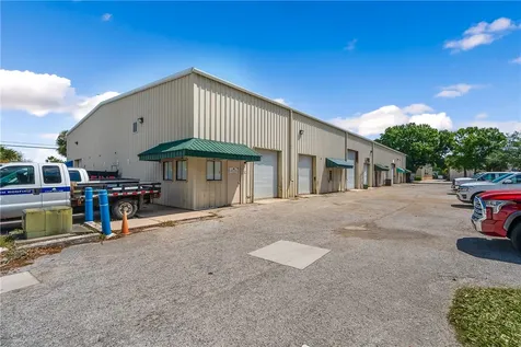 3101 Aviation Boulevard Vero Beach FL 32960