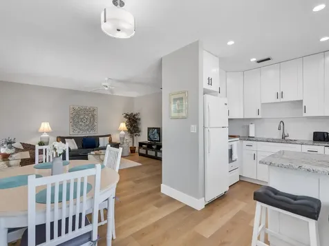 2800 Indian River Boulevard Vero Beach FL 32960