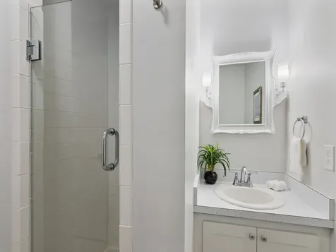 2800 Indian River Boulevard Vero Beach FL 32960