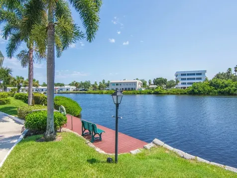 2800 Indian River Boulevard Vero Beach FL 32960