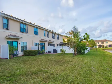 886 S Verona Trace Drive Vero Beach FL 32966