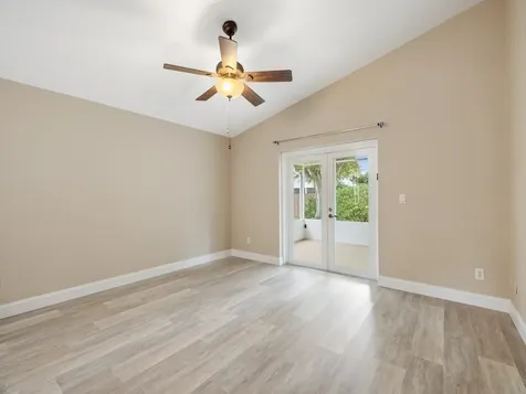 595 Willow Court Sebastian FL 32958