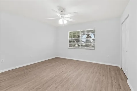1901 Indian River Boulevard Vero Beach FL 32960