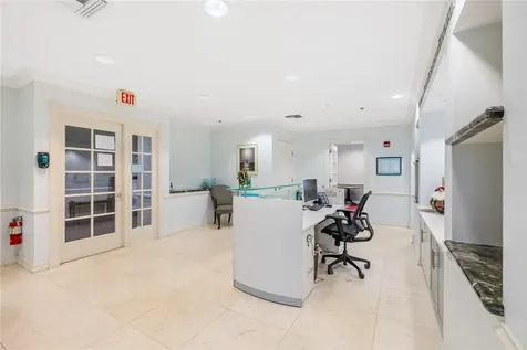 1515 Indian River Boulevard Vero Beach FL 32960