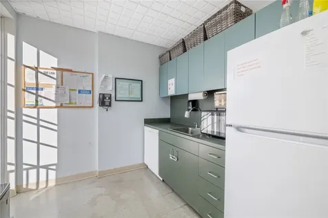 1515 Indian River Boulevard Vero Beach FL 32960