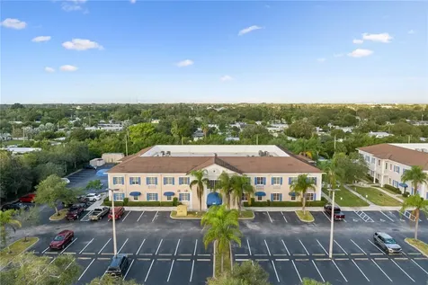 1515 Indian River Boulevard Vero Beach FL 32960