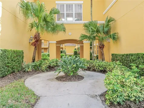 5045 Fairways Circle Vero Beach FL 32967