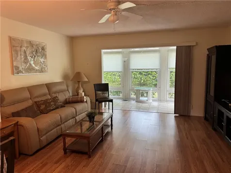 835 18th Street Vero Beach FL 32960