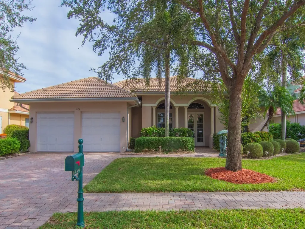 6124 57th Court Vero Beach FL 32967