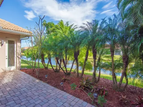 6124 57th Court Vero Beach FL 32967