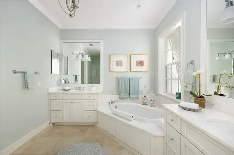 100 Palm Island Lane Vero Beach FL 32963