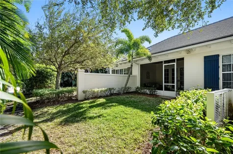 100 Palm Island Lane Vero Beach FL 32963