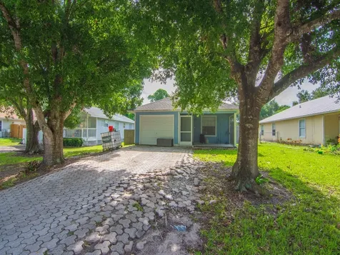 1150 19th Avenue SW Vero Beach FL 32962