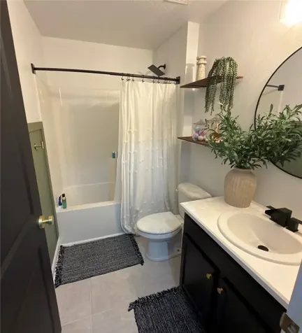 733 Hall Avenue Sebastian FL 32958