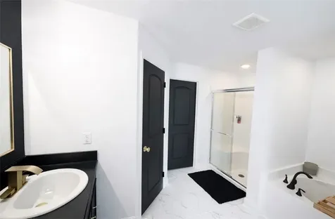 733 Hall Avenue Sebastian FL 32958