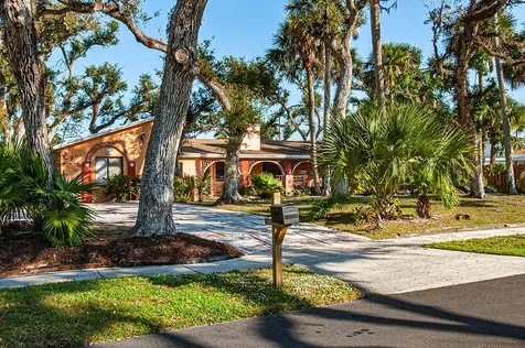 575 Acacia Road Vero Beach FL 32963