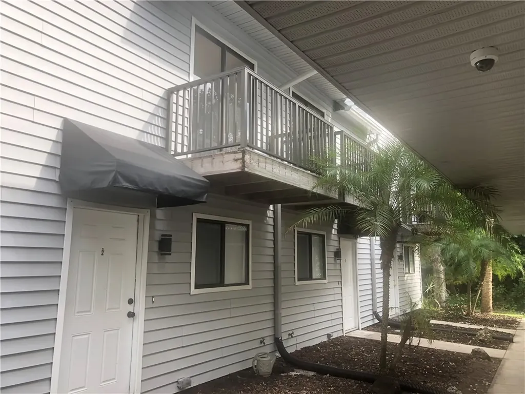 1586 43rd Avenue Vero Beach FL 32960