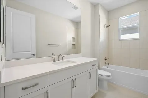 2147 Falls Manor Vero Beach FL 32967