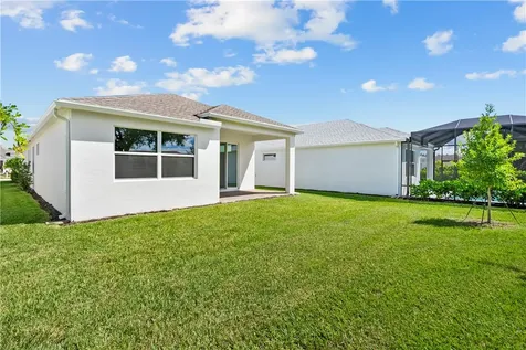 2147 Falls Manor Vero Beach FL 32967