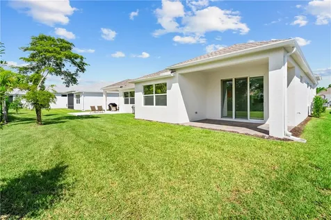 2147 Falls Manor Vero Beach FL 32967