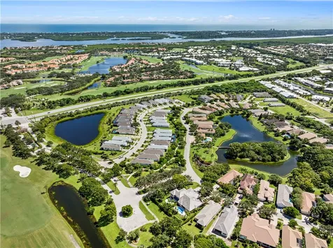 2147 Falls Manor Vero Beach FL 32967