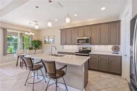 1830 Berkshire Circle SW Vero Beach FL 32968