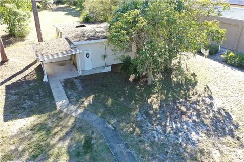 8465 20th Street Vero Beach FL 32966