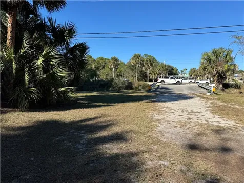 8465 20th Street Vero Beach FL 32966