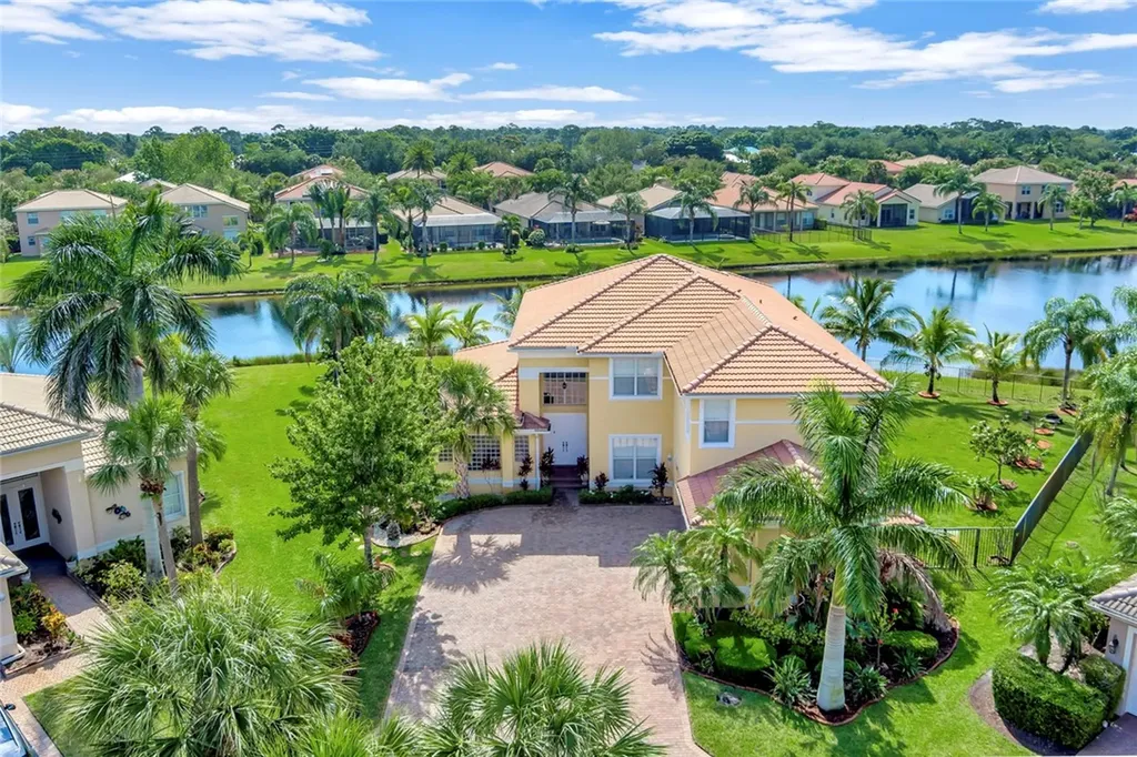 2355 Little Eagle Lane SW Vero Beach FL 32962