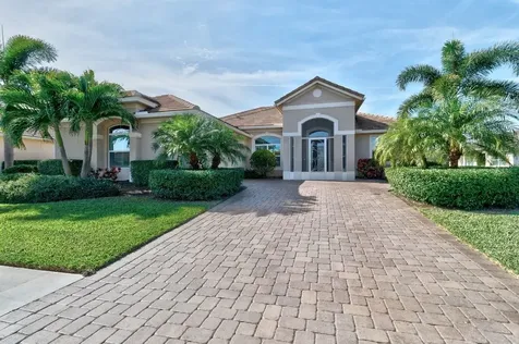 8255 Heather Court Vero Beach FL 32967