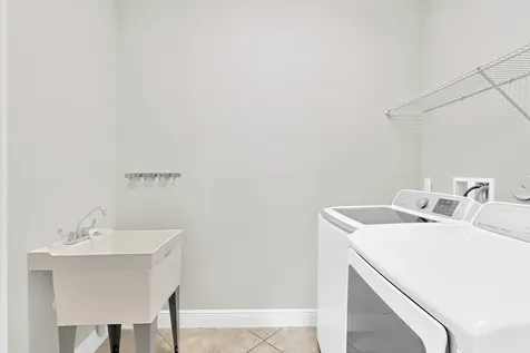 8255 Heather Court Vero Beach FL 32967