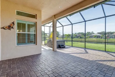 8255 Heather Court Vero Beach FL 32967