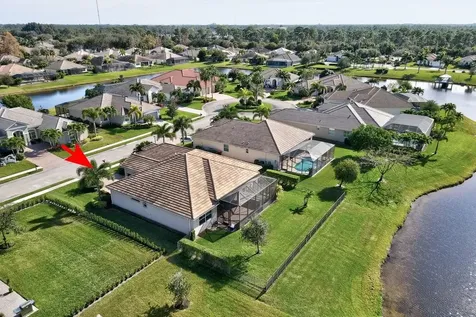 8255 Heather Court Vero Beach FL 32967
