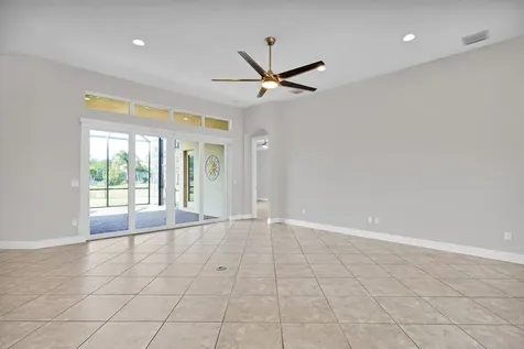 8255 Heather Court Vero Beach FL 32967