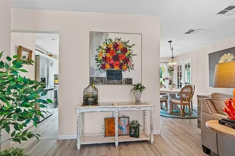 701 Highland Drive SW Vero Beach FL 32962