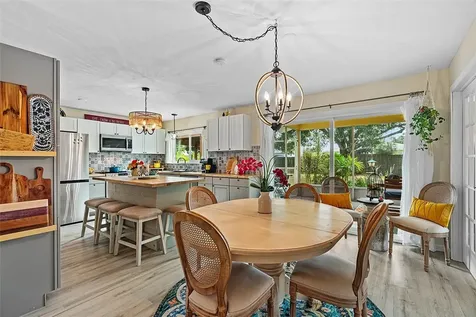 701 Highland Drive SW Vero Beach FL 32962
