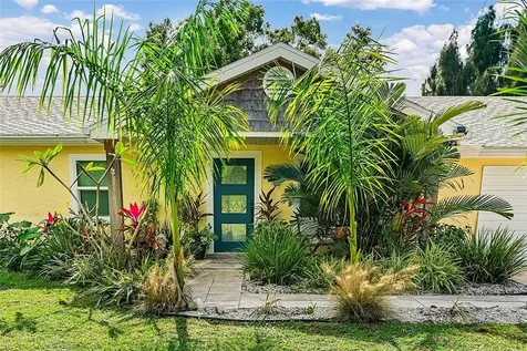 701 Highland Drive SW Vero Beach FL 32962